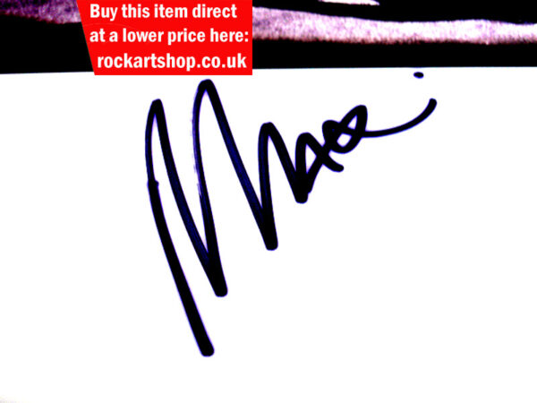Maxim Autograph