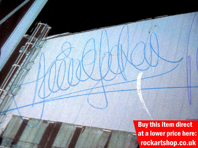 DAVE GAHAN SIGNATURE