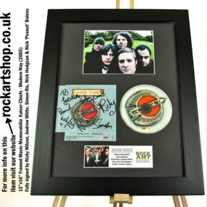 KAISER CHIEFS SIGNED RICKY WILSON +ANDREW +SIMON +NICK+PEANUT